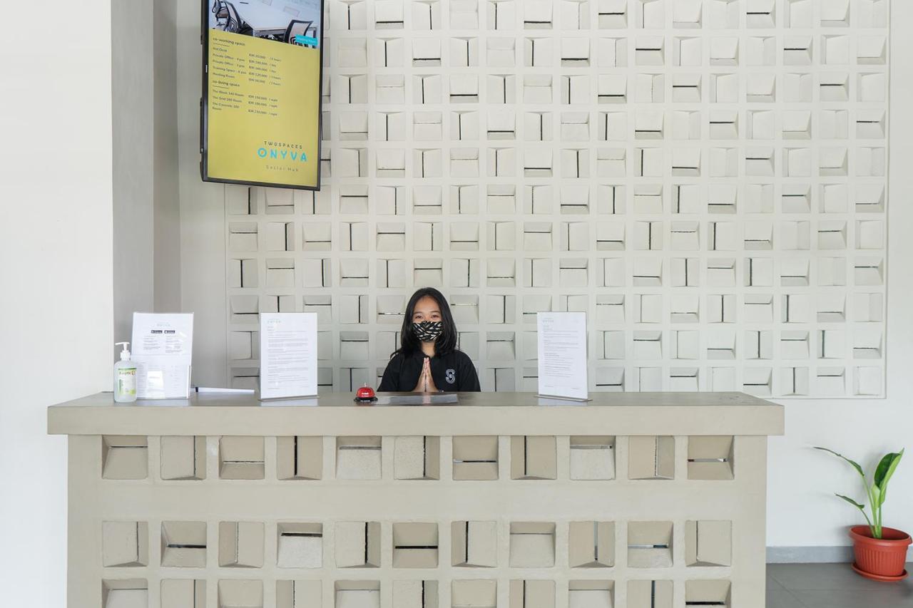 Social Hub By Twospaces Джакарта Экстерьер фото